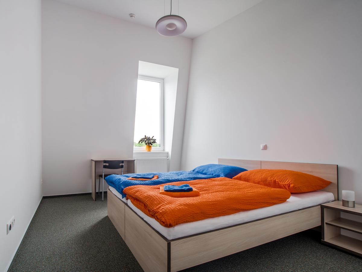 HC Hotel Ceske Budejovice Buitenkant foto